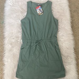 Super cute sage green summer romper from The North Face. NWT. Size Large.